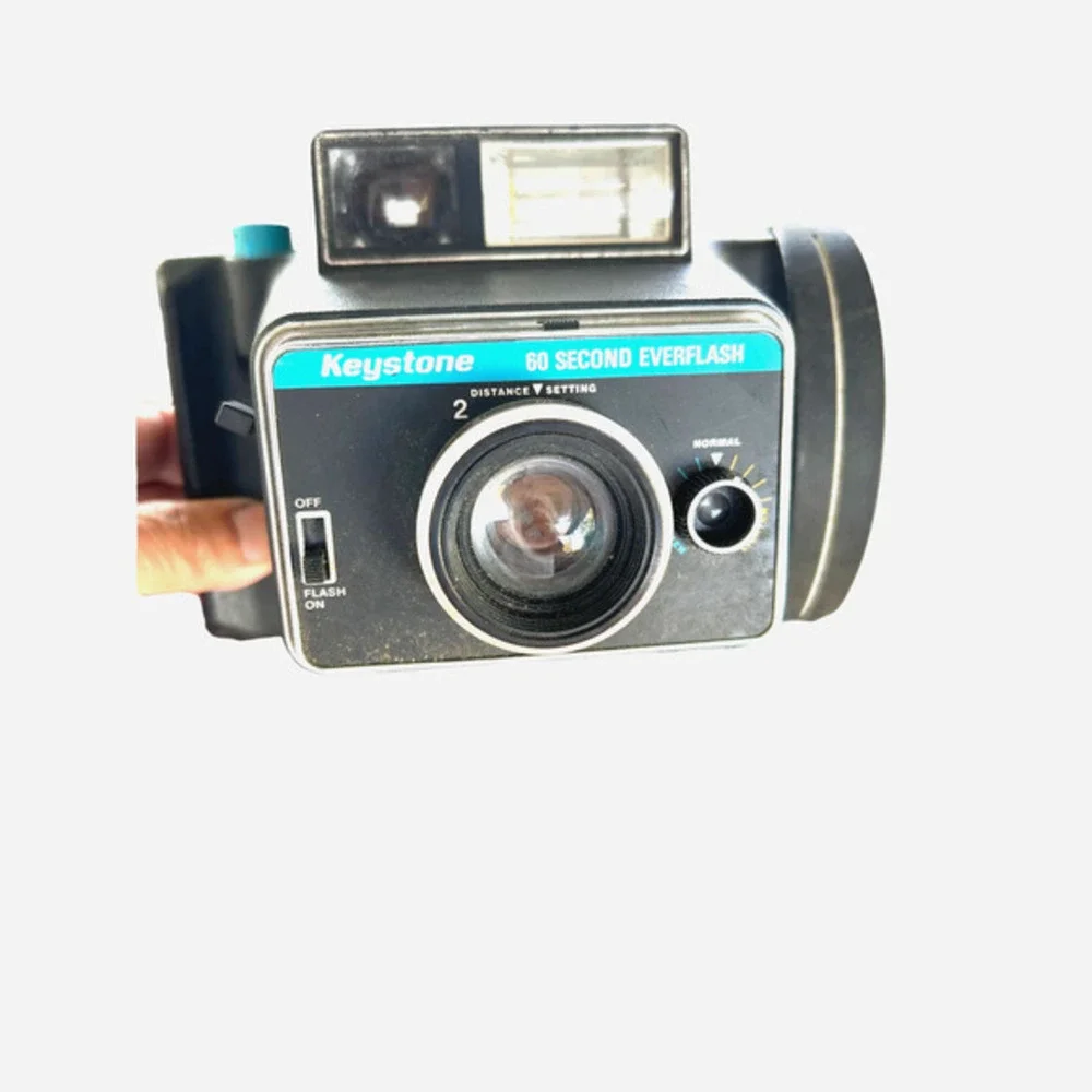 Keystone 60 Second Everflash Instant Film Camera Model 800 Not Tested